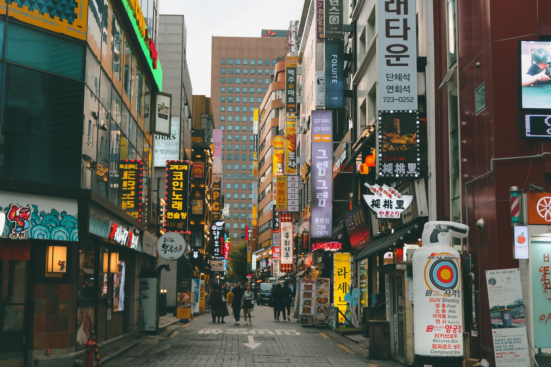 Contemporary Seoul travel photograph for Incheon Airport to Myeongdong: AREX, Bus, Taxi, and Late-Night Options