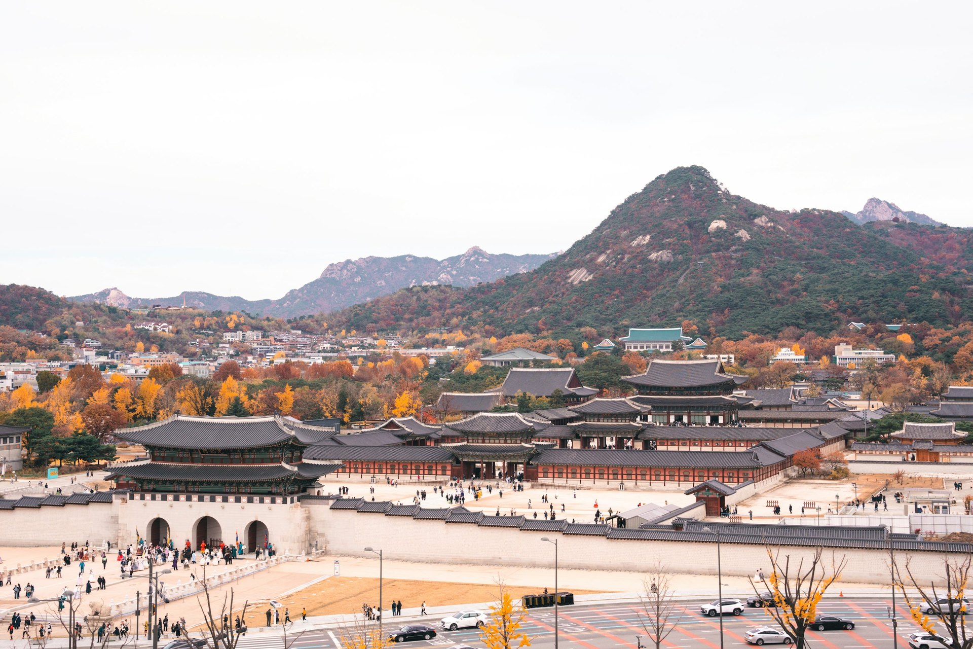 Contemporary Seoul travel photograph for Seoul Five Palaces Route: What Is Realistic in One or Two Days